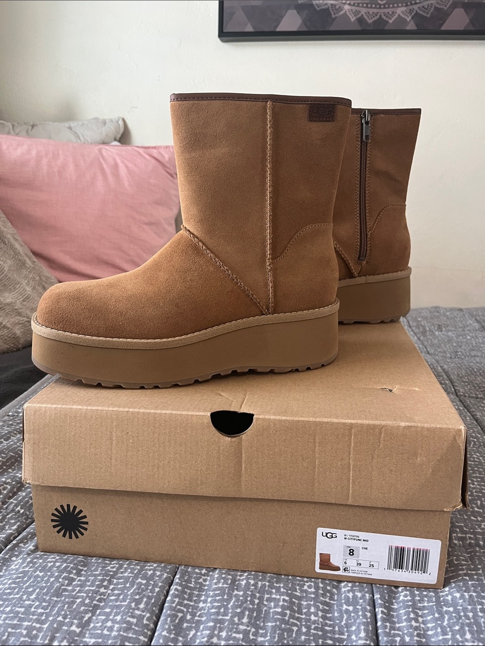 New Size 8 Women’s UGG Cityfunc Chestnut Platform Mid Side Zip Boot - Chestnut